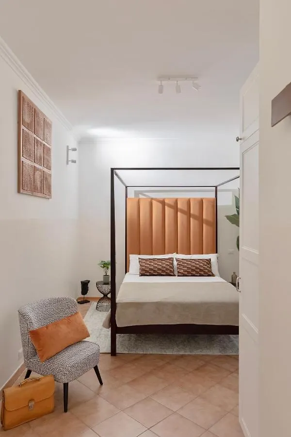 A World Aparts - 21 T. Argentina Rome Apartment