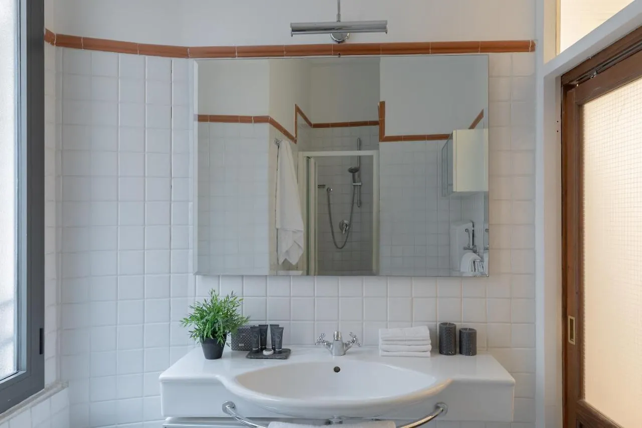 Apartment A World Aparts - 21 T. Argentina Rome Italy